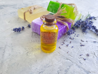 化妆皂、薰衣草油