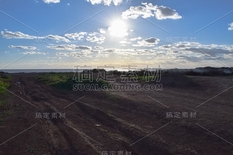 塞浦路斯岛的野生自然。地中海及海岸