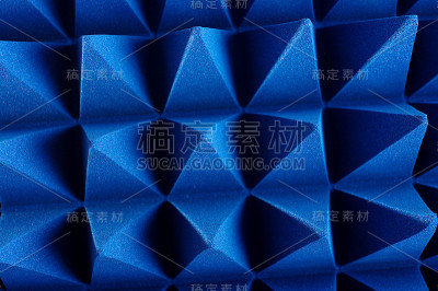 混合金字塔型射频吸收器