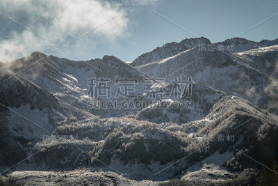 法国比利牛斯山脉