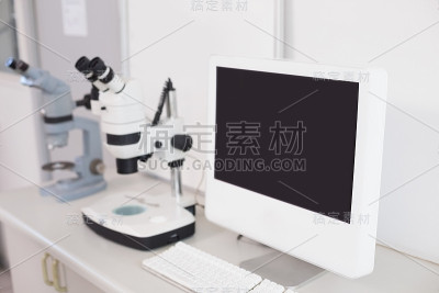 显微镜和计算机