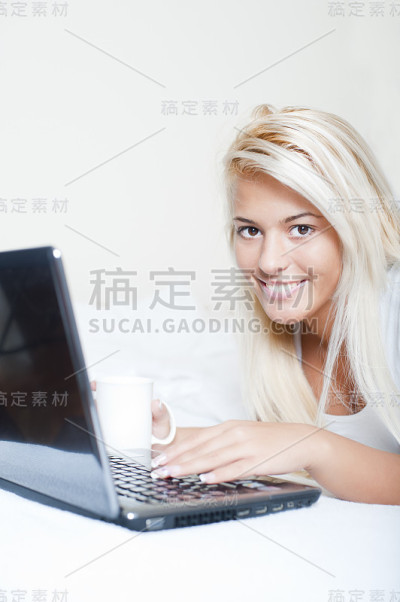 在家工作