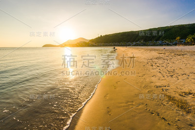 日出在海滩-越南海景