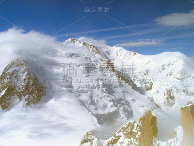 勃朗峰的山顶。