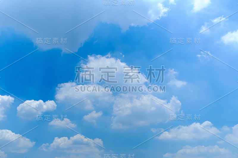 天空