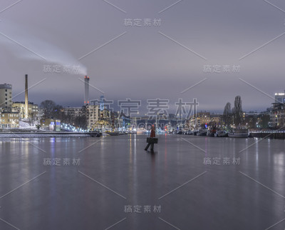 哈马比运河入口的夜景， 斯坎斯图尔斯卢森到奥斯塔维肯的入口处有斯坎斯特尔斯布龙