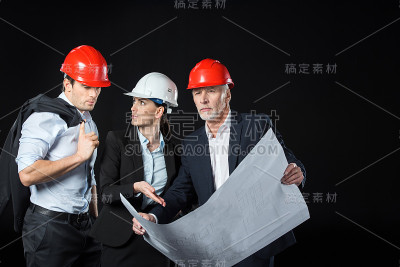 架构师讨论蓝图