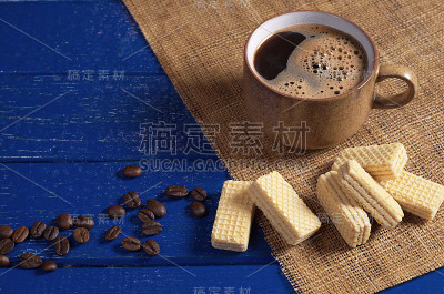 咖啡和晶片