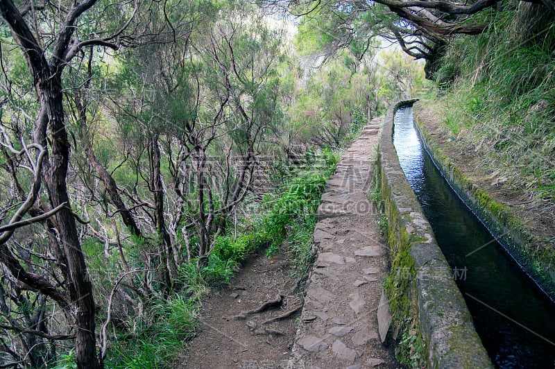 莱瓦达二十五号通道旅游路线拉巴路，马德拉岛