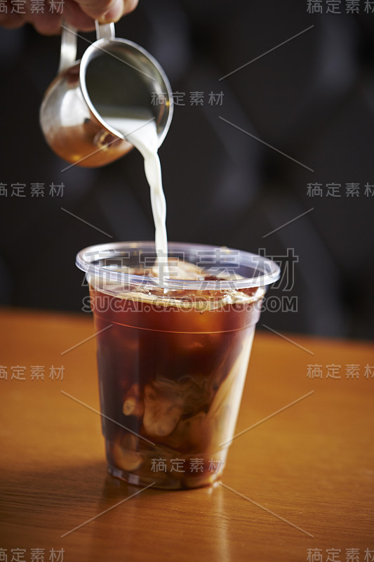 “冰拿铁
