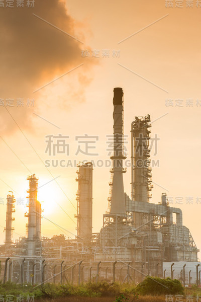 炼油厂阳光发电站