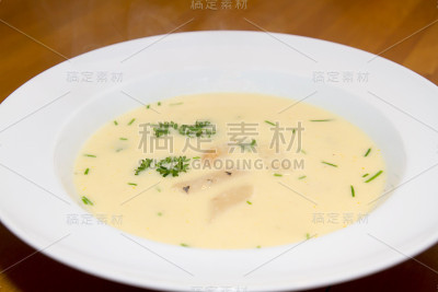 Schwarzwurzelsuppe