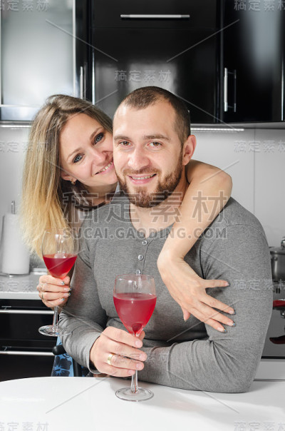 夫妇在爱