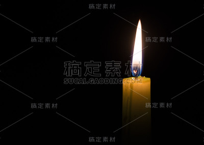 黑暗中的蜡烛