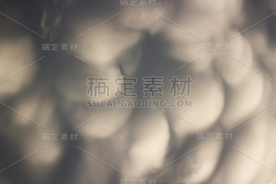 Mammatus乌云