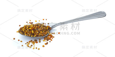 一勺蜜蜂花粉。孤立的