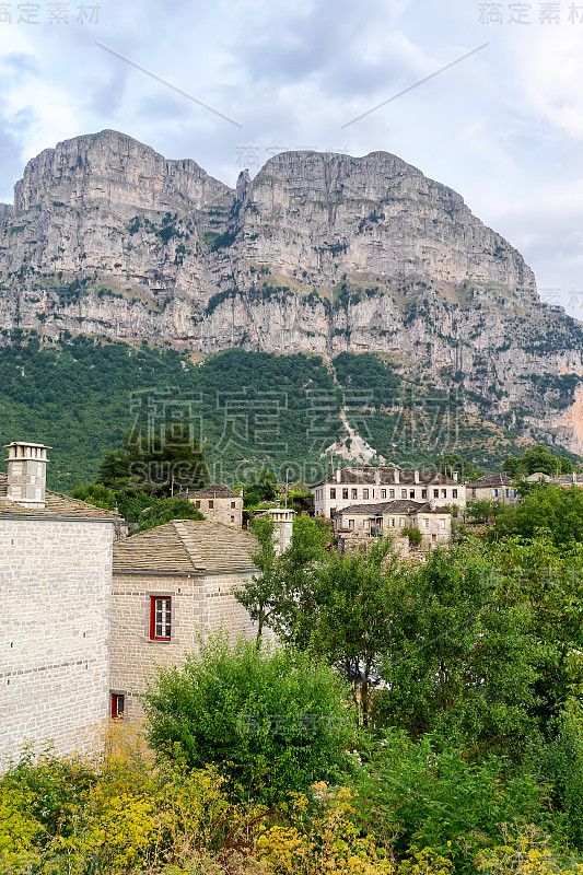 扎戈里地区历史小镇的美丽景色