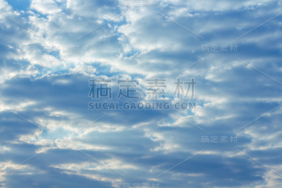 天空和云