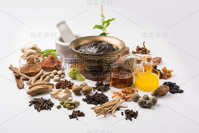 印度阿育吠陀膳食补充剂Chyawanprash / chyavanaprasha是一种煮熟的混合糖，