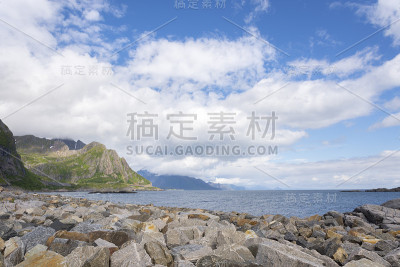 罗浮敦勒内的全景