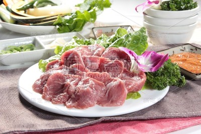 生猪肉或火腿