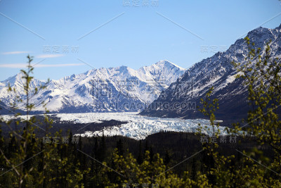 山冰