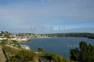 回头望向圣莫斯