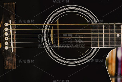 吉他