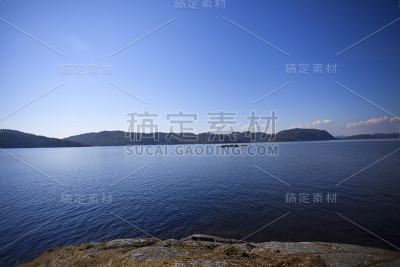 湖岸3