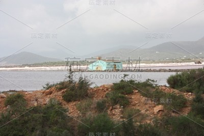 西班牙的伊比沙盐滩或Ses Salines盐矿