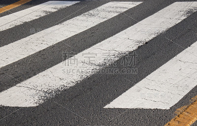 街道上的路标