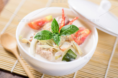 泰式椰奶鸡汤