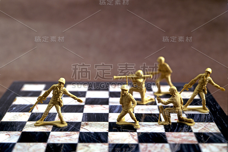 棋盘上的玩具士兵