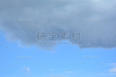 戏剧性的天空背景