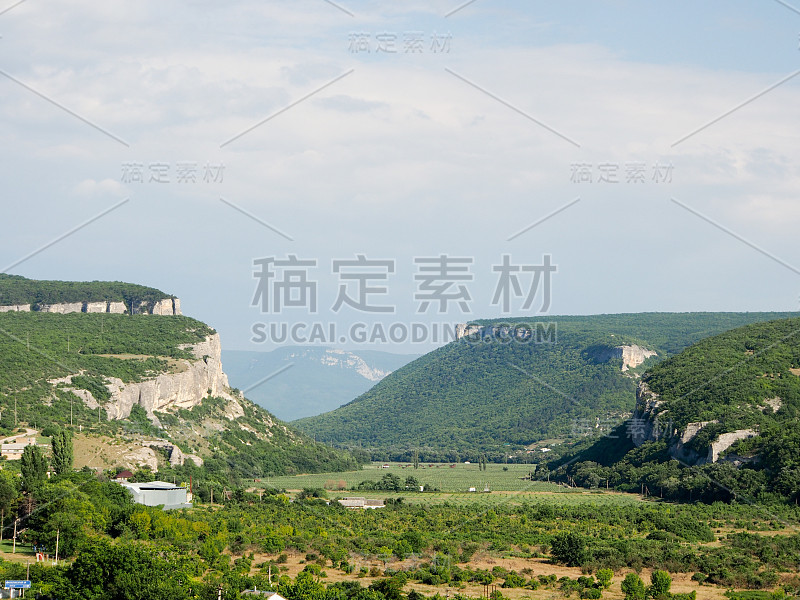 山地旅游，旅游的概念，休闲和学习新事物。