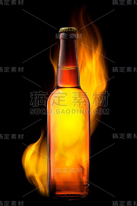 啤酒瓶子着火了