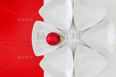 用于寿司和圣诞节装饰的陶瓷碗