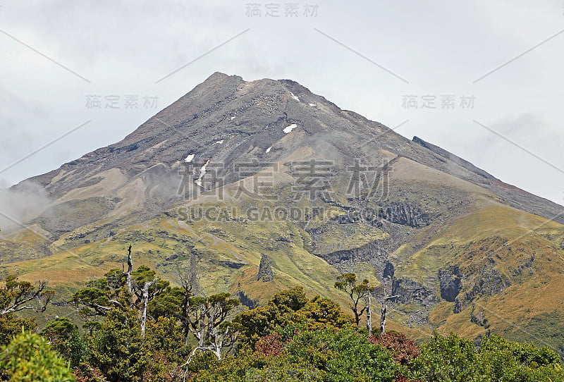 太埃格蒙特火山