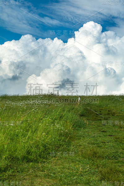Max Patch上空的高云