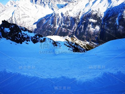 夏蒙尼勃朗峰法国山山顶滑雪滑雪板滑雪板旅行旅行者
