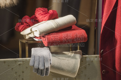 米兰一家商店的冬季女装系列