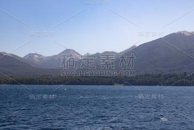 奎特里休半岛在维拉安哥斯图拉，阿根廷巴塔哥尼亚