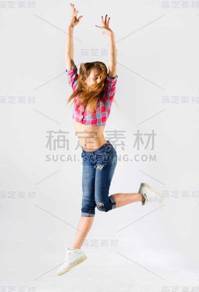 现代舞蹈的女孩