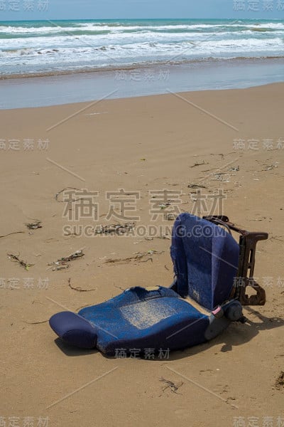 塑料、废物和垃圾污染世界海洋的生态问题