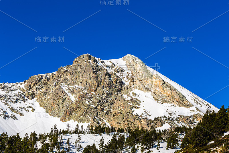 加泰罗尼亚的庇里牛斯山