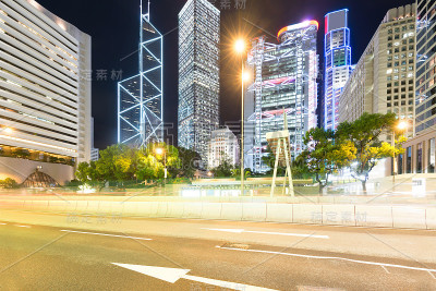香港夜间的交通状况