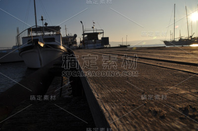 海景与船和游艇