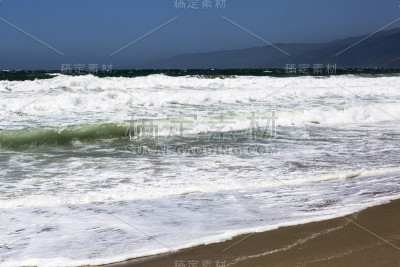 太平洋的风暴。