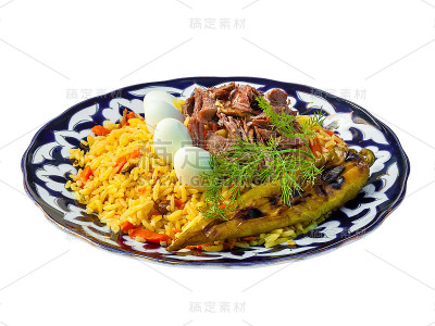 肉饺配鸡蛋和蔬菜