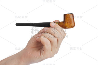 手拿烟斗